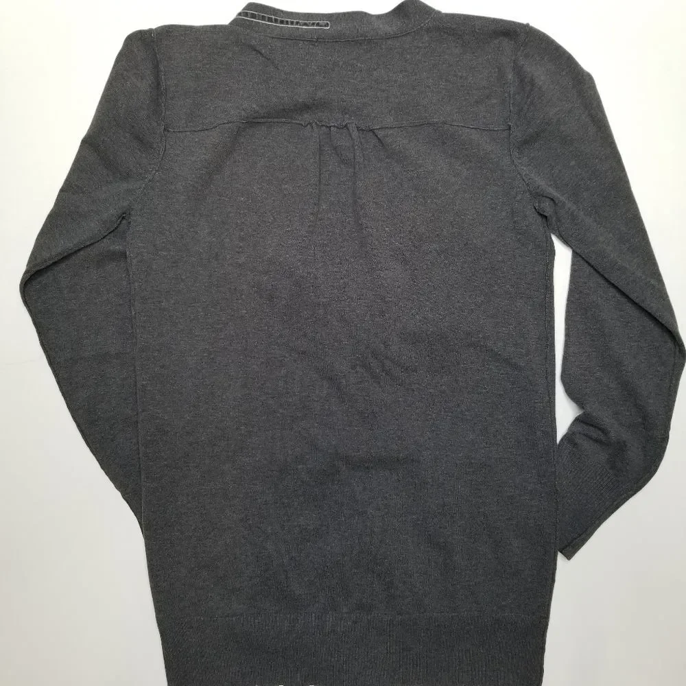 Shae V-Neck Cardigan Sweater Gray Small
